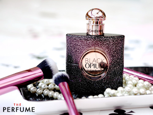 ysl-black-opium-nuit-blanche