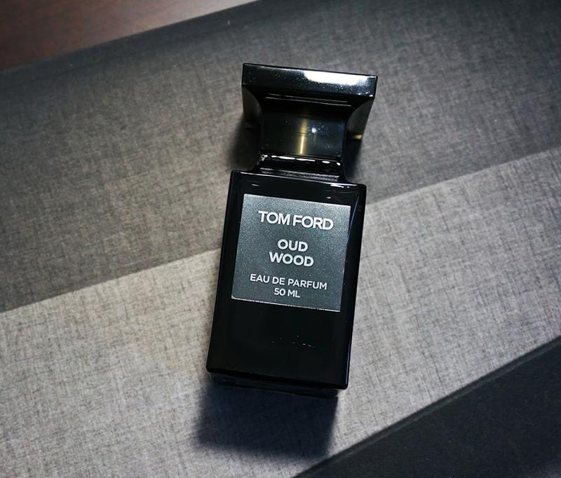 Nước hoa Tom Ford Oud Wood 100ml Eau De Toilette Lôi Cuốn