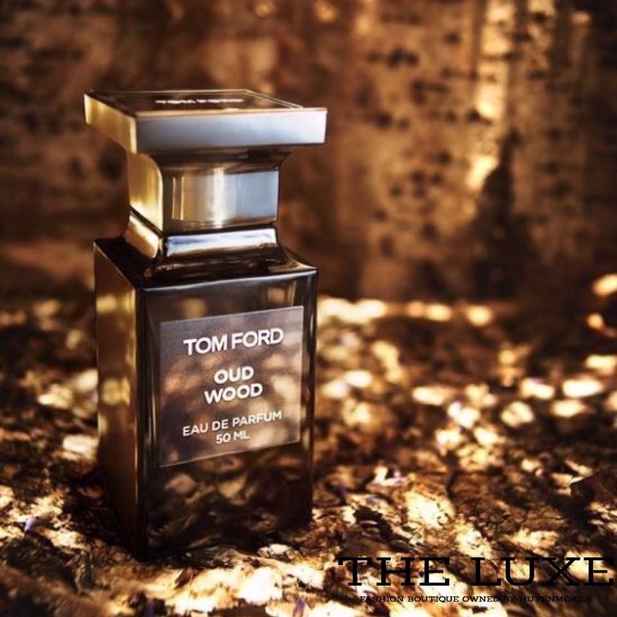 review-To-m-Fo-rd-Ou-d-Wo-od-50ml